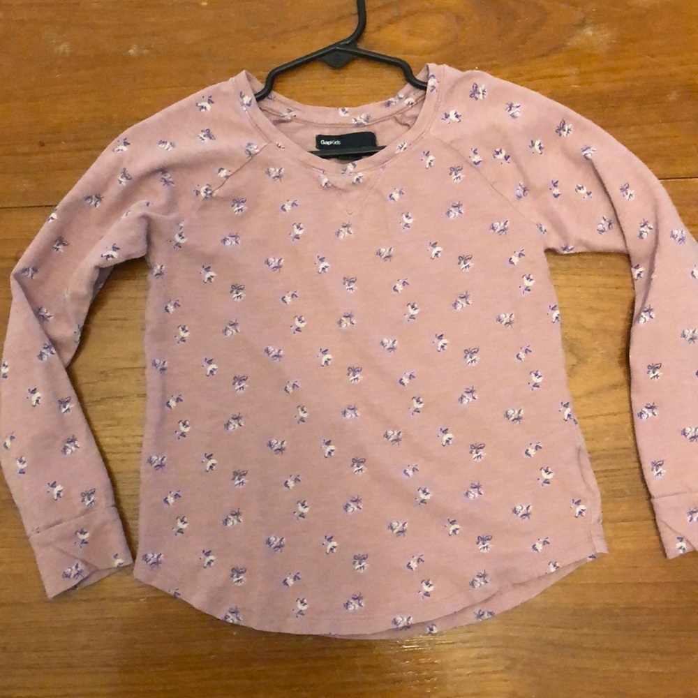 GAP girls long sleeve floral t-shirt size S (6-7)